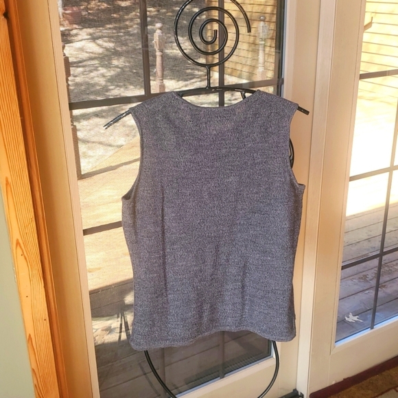 Pursuits, Ltd. 100% Extra Fine Merino Grey Wool Sleeveless Sz. L Tank Sweater - Picture 10 of 11